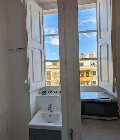 Casa 4*