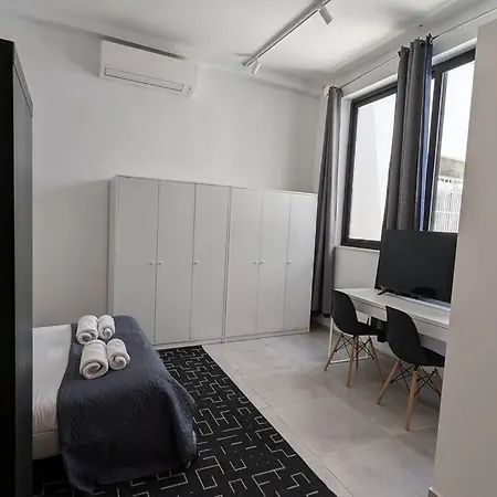 Πανσιόν Casa 4*