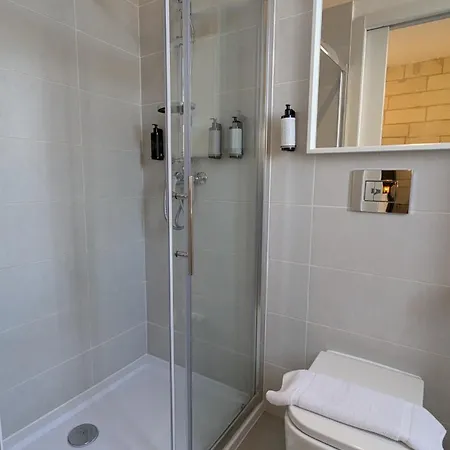 Πανσιόν Casa 4*