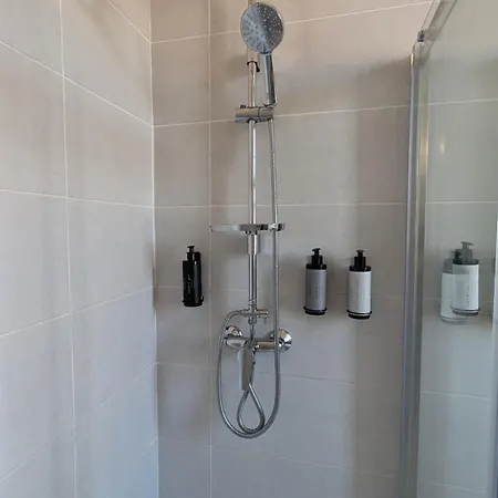 Casa 4*